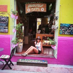 Meet your Posher, Daniela